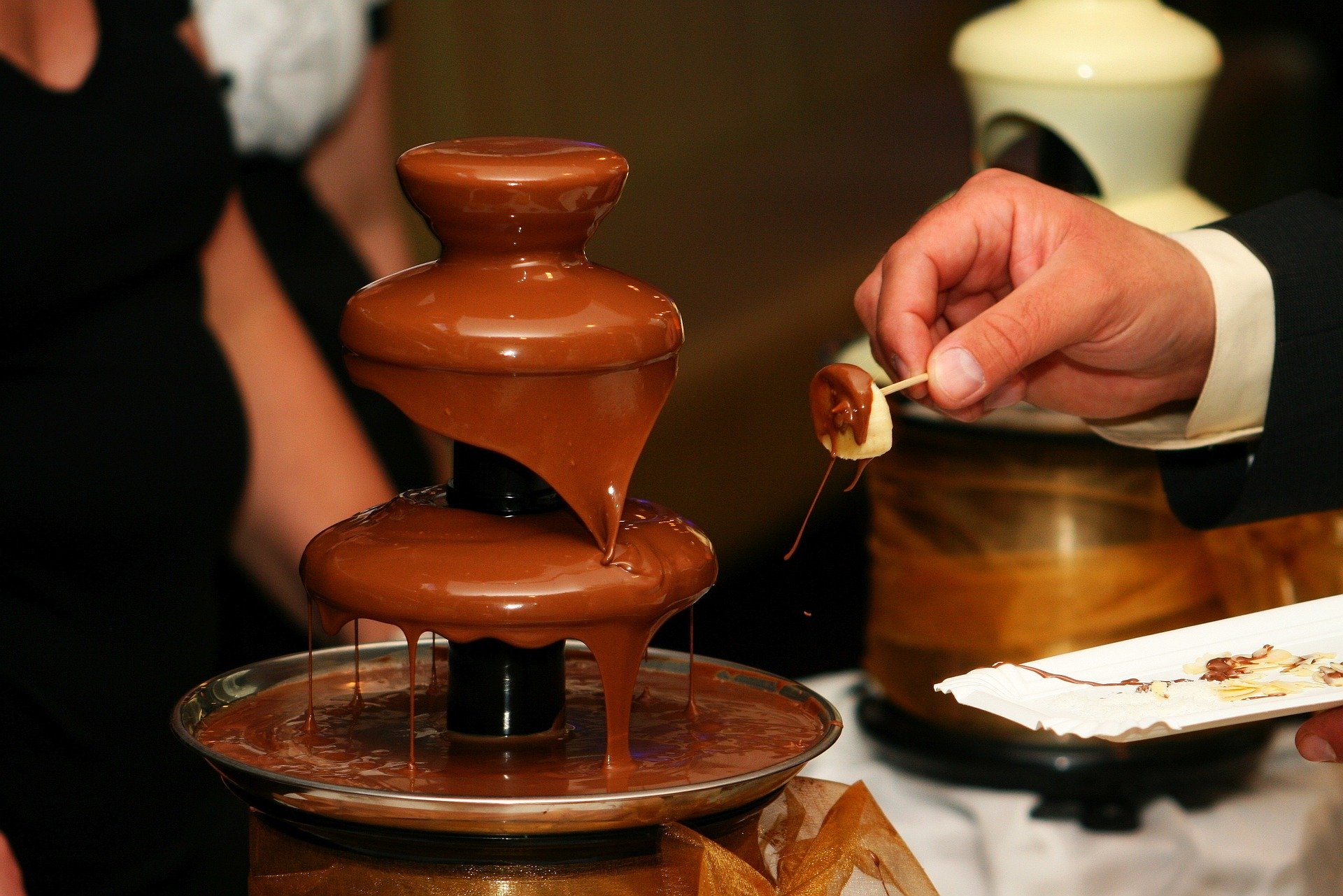 Chocolate Fountain Hire - Weddings - Daves BBQ and Catering